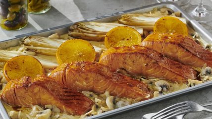 Апетитний лосось у апельсиновому маринаді: ідеальна ідея до новорічного меню (відео)