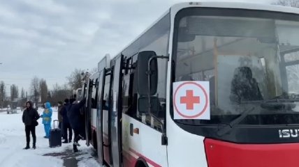 Эвакуация: жители Энергодара уже прибыли в Запорожье, колонна из Гостомеля и Бучи – уже в Белогородке