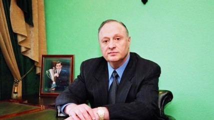 Геннадій Узбек