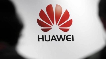 Huawei опередят Samsung с выпуском уникального смартфона