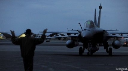 Смертник взорвал авиабазу НАТО в Афганистане