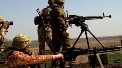 Украинские военные уничтожили вражескую БМП на Донбассе: видео