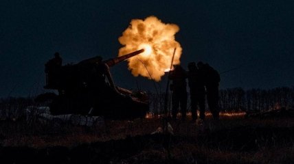 Украинские военные продолжают оборону и днем, и ночью