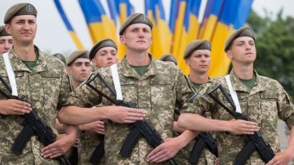 Президентом подписан закон о мотивации служить в армии Украины