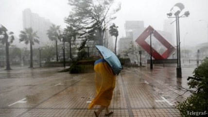 Из-за тайфуна "Меранти" в Китае отменены десятки авиарейсов