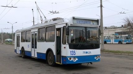В Северодонецке остановились троллейбусы: отключили электричество