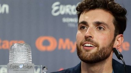 Победитель Евровидения-2019 Дункан Лоуренс пропустит финал конкурса в 2021 году