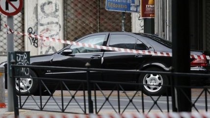 В Афинах взорвали авто экс-премьера Греции