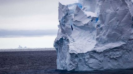 Отколовшийся айсберг в Антарктике может привести к необратимым последствиям