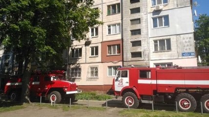 Пожар: в Харькове эвакуировали людей из многоэтажного дома