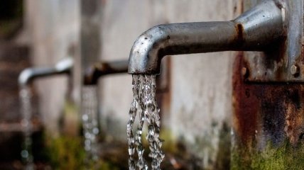 Порошенко одобрил соглашение с Францией о поставке воды в Мариуполь