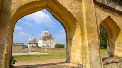 Во время раскопок гробниц Qutub Shahi обнаружены остатки мечети 