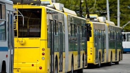 Митинг в Киеве: Движение некоторых троллейбусов перекрыто