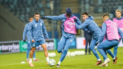 Тренування футболістів "Динамо"