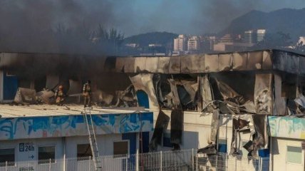 В Рио-де-Жанейро вспыхнул сильный пожар в больнице, есть погибшие