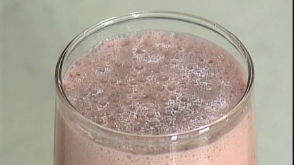 Молочно-клубничный коктейль