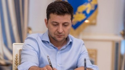 Коронавирус в Украине: Зеленский ввел в действие решение СНБО