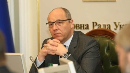 "Шаг к капитуляции": Парубий раскритиковал решение об отводе сил в Станице Луганской