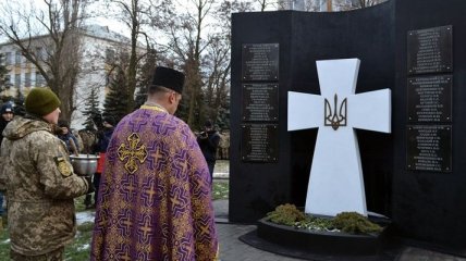 Под Одессой открыт памятник бойцам 28-й бригады ВСУ, погибшим в АТО