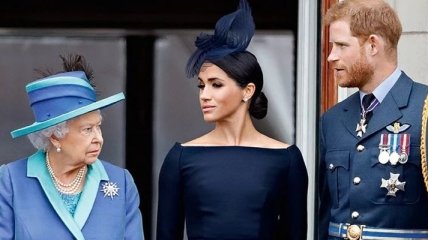 "Унизительно использовали": королевский эксперт считает, что Елизавета II не довольна выбором имени дочери Меган Маркл и принца Гарри 