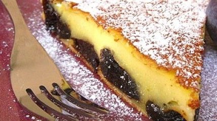 Пирог с черносливом и апельсином