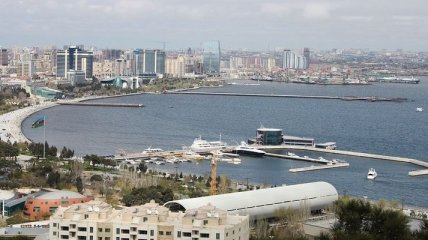 В Баку разгоняют акцию протеста