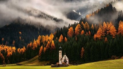 Хочешь, за окошком Альпы: неимоверные осенние пейзажи (Фото)