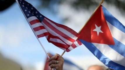 Куба приветствует решение США об исключении ее из "террористического" списка