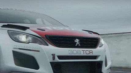 Peugeot презентовала новый гоночный автомобиль (Видео)