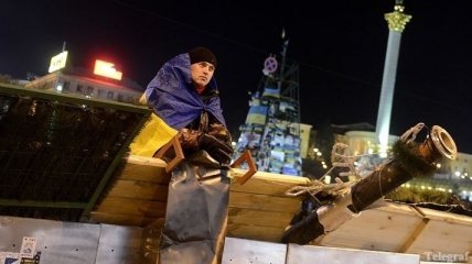 Евромайдан от "Беркута" охраняют бывшие спецназовцы