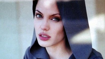 Анджелина Джоли оставит детей с Брэдом Питтом
