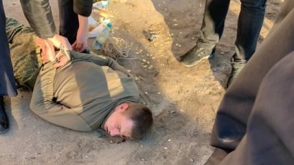 Появились фото и видео задержания виновника трагедии в военной части под Воронежем