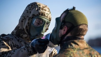 Россияне все активней применяют химическое оружие на фронте: сколько бойцов ВСУ пострадали