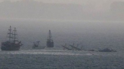 У побережья Антальи потерпело крушение туристическое судно