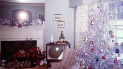Снимки из прошлого о том, как раньше украшали дом к Новому году (Фото)