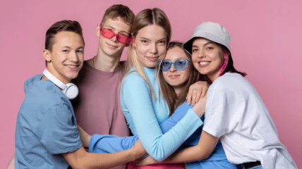 Поздравления в картинках с Днем друзей 2025