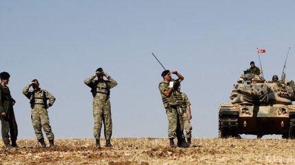 Турция мобилизовала войска на границе с Сирией