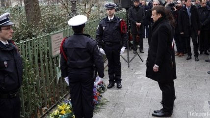 Во Франции почтили память жертв терактов 7-9 января 2015 года