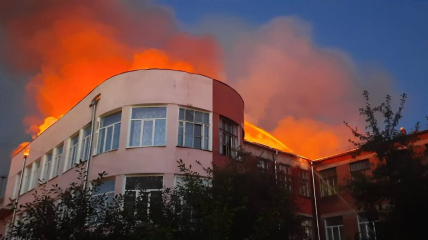 Здание харьковского училища пылало от российских ракет
