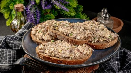 Намазка з тунцем