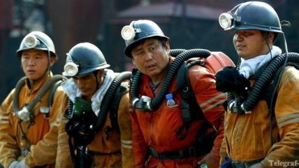 Около 40 человек заблокированы под землей на шахте в Китае
