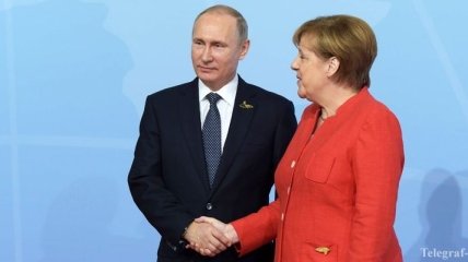 Путин в разговоре с Меркель назвал удары по Сирии актом агрессии 