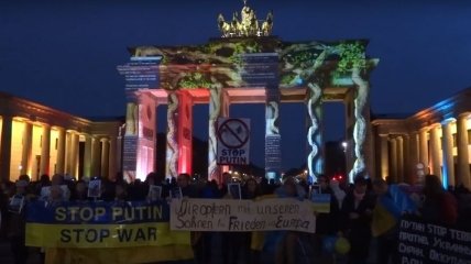 В Берлине требовали от Путина прекратить войну