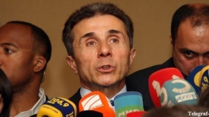 Грузинский премьер выгоняет Саакашвили из президентской резиденции