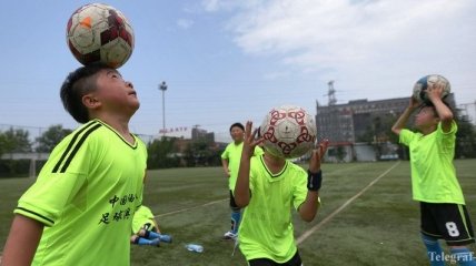 В США юным футболистам запретят играть головой