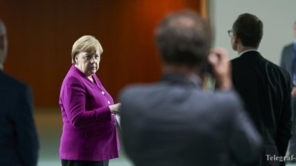 Председательство в Совете ЕС: Меркель обещает "говорить прямо" о России
