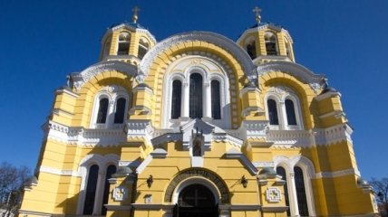 Названо количество украинцев, поддерживающих объединение православных церквей