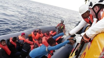 Береговая охрана продолжает спасать мигрантов в Средиземном море
