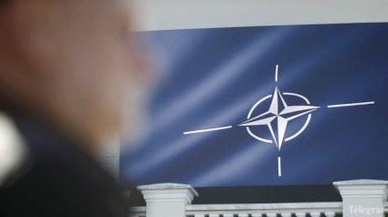 НАТО: Осуждаем захват двух коммерческих судов в Ормузском проливе