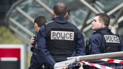 Франция: преступник продолжает серию вооруженных нападений на СМИ   